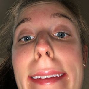 Meet your Posher, Annie